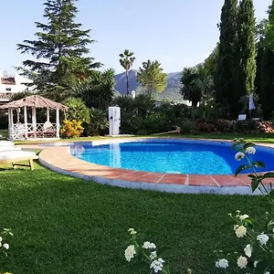 Roca Verde, Boutique Spanien